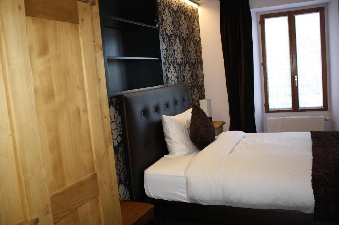 Hotel De La Gare Monthey Ngoại thất bức ảnh