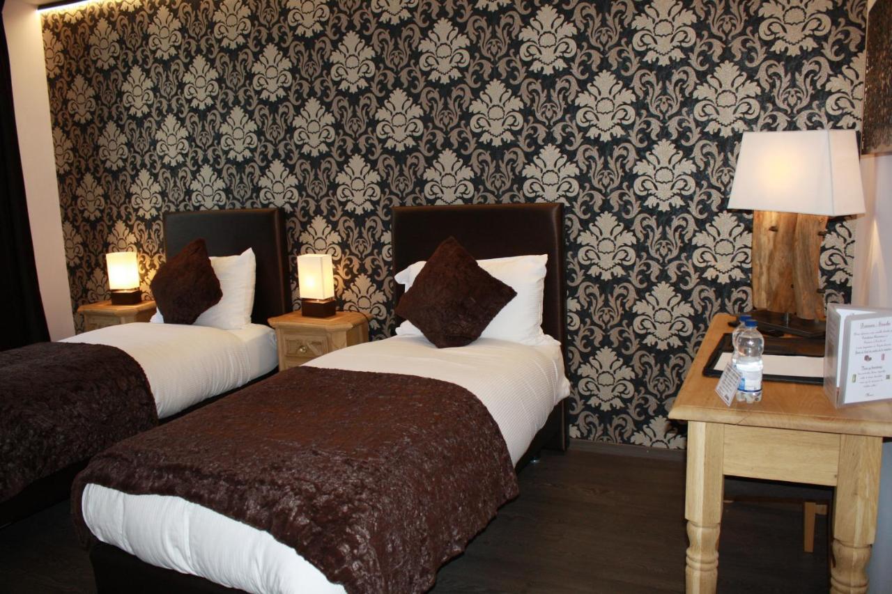 Hotel De La Gare Monthey Ngoại thất bức ảnh