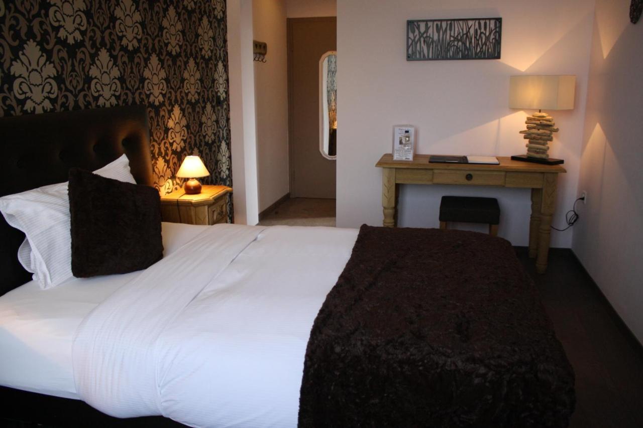 Hotel De La Gare Monthey Ngoại thất bức ảnh