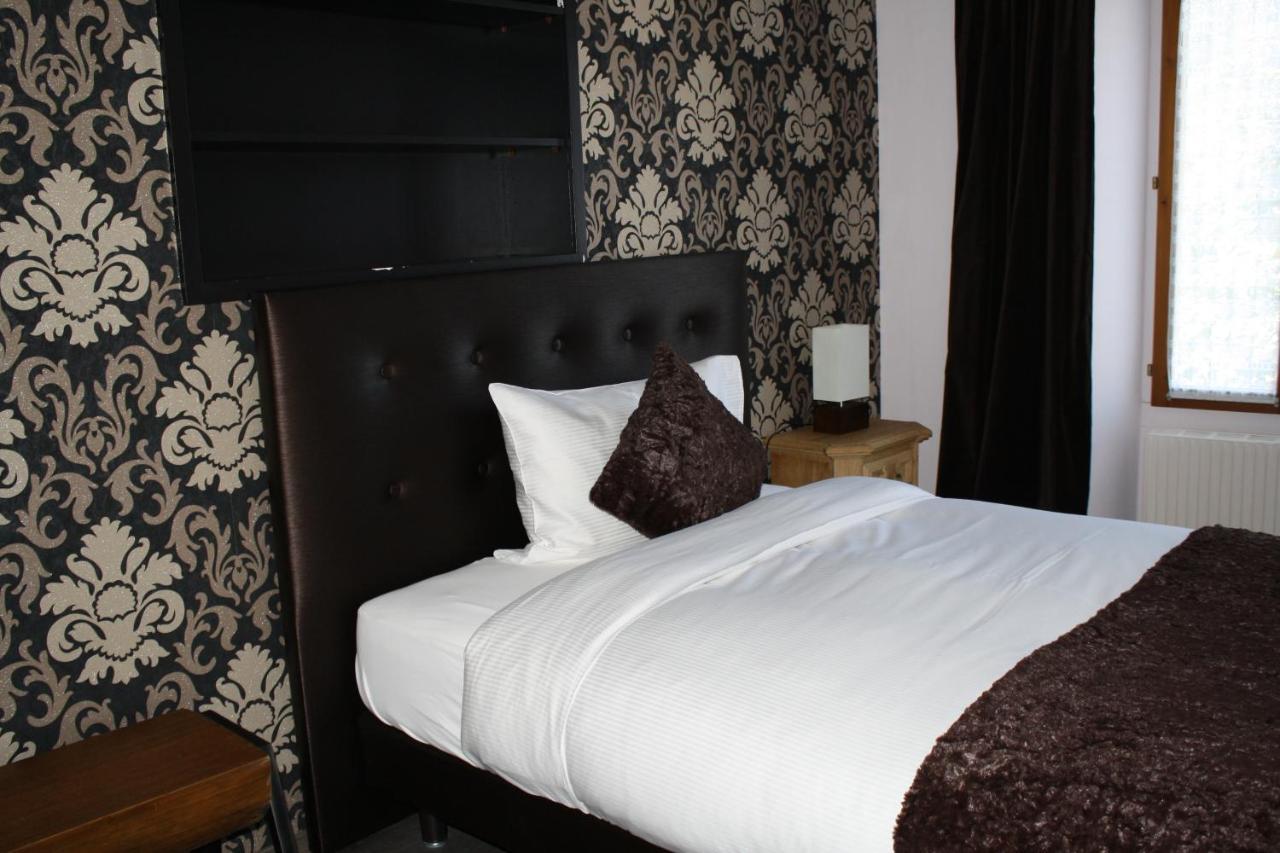 Hotel De La Gare Monthey Ngoại thất bức ảnh